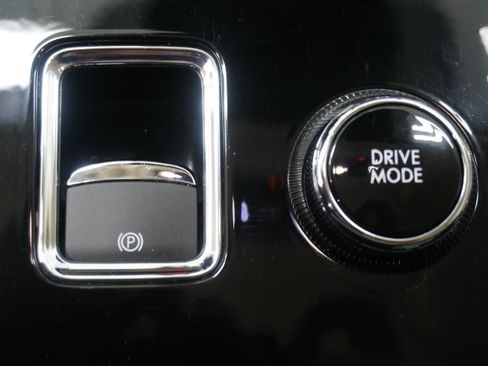 Used 2020 Lincoln Aviator Black Label Grand Touring w/ Class IV Trailer Tow Package AWD/4WD image 27