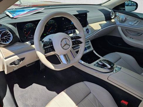 Used 2023 Mercedes-Benz E 450 Cabriolet image 10