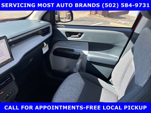 New 2026 Ford Maverick XLT image 21