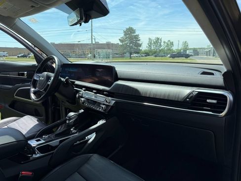 Used 2023 Kia Telluride SX Prestige AWD/4WD image 17