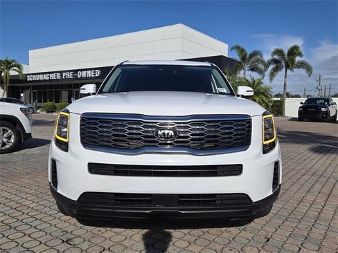 Used 2021 Kia Telluride EX w/ EX Premium Package image 2