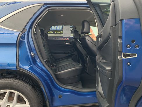 Used 2023 Ford Edge SEL image 26