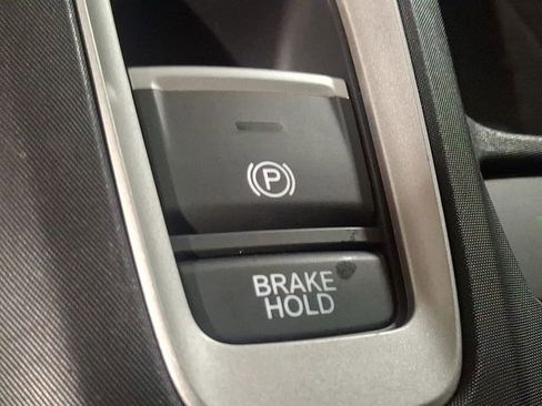 Certified 2019 Honda Insight Touring image 25