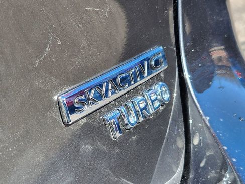 New 2026 MAZDA MAZDA3 Hatchback w/Premium Plus Pkg image 31