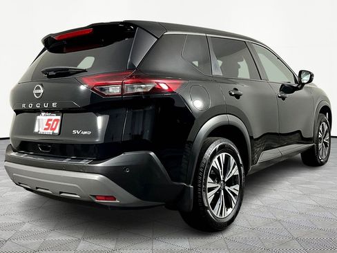 Certified 2023 Nissan Rogue SV image 7