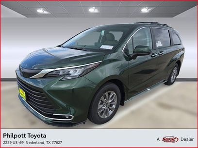 New 2024 Toyota Sienna XLE