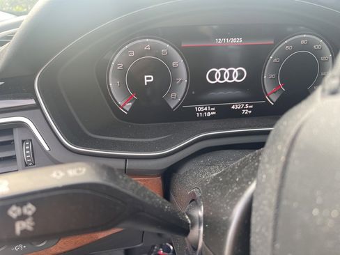 Used 2023 Audi A5 2.0T Premium Plus w/ Premium Plus image 2