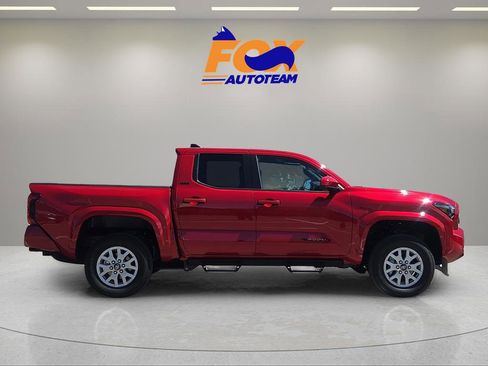 New 2026 Toyota Tacoma SR5 image 5