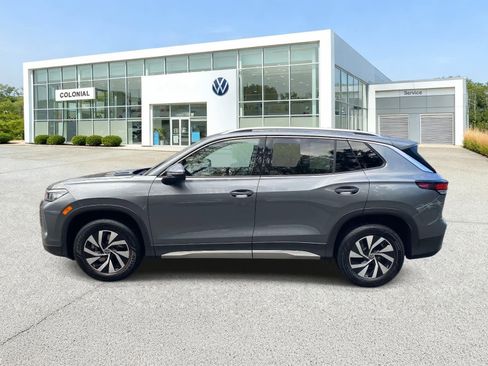 Certified 2025 Volkswagen Tiguan S AWD/4WD image 2