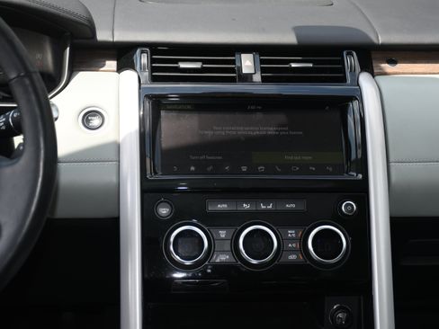 Used 2019 Land Rover Discovery HSE Luxury AWD/4WD image 22