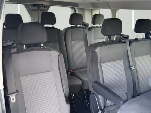 Used 2023 Ford Transit 350 XLT image 29