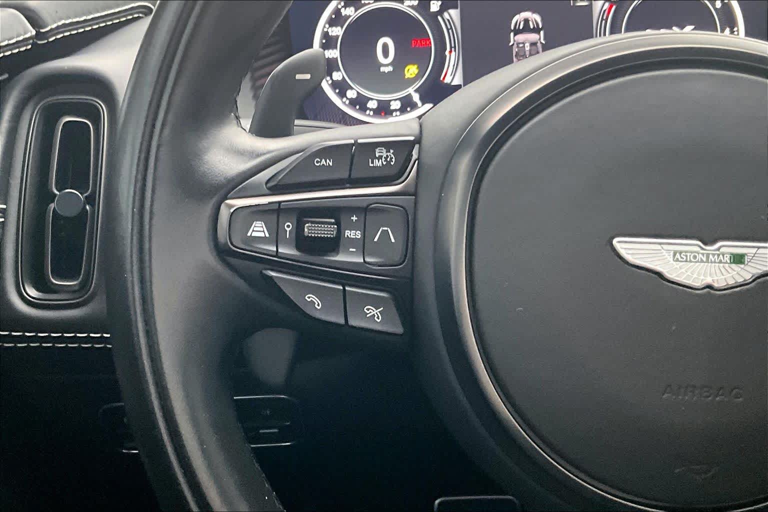 Used 2022 Aston Martin DBX AWD/4WD image 24