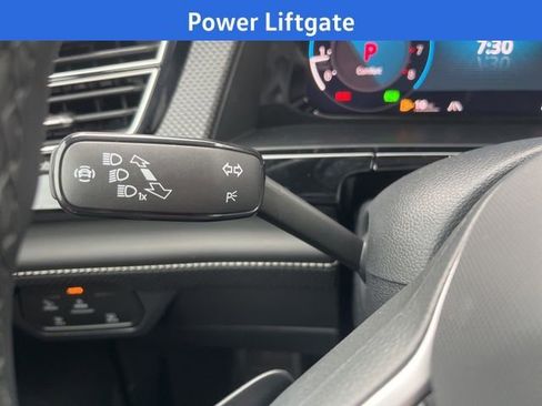 New 2026 Volkswagen Atlas Cross Sport SEL Premium R-Line image 13