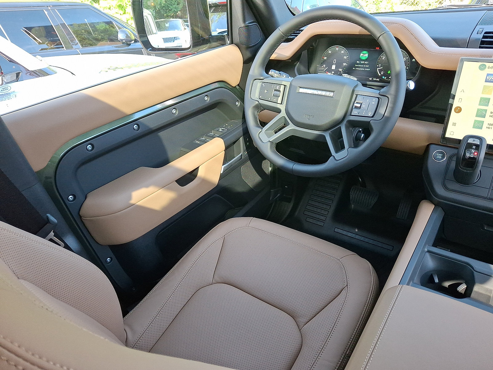 New 2026 Land Rover Defender 110 S AWD/4WD image 2