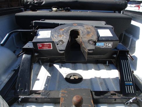 Used 2022 RAM 3500 Big Horn w/ Level A Equipment Group image 10