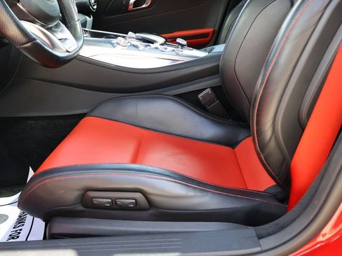 Used 2017 Mercedes-Benz AMG GT Coupe image 33