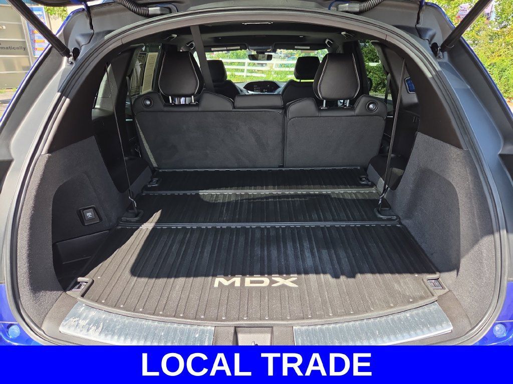 Used 2020 Acura MDX w/ Technology Package AWD/4WD image 17