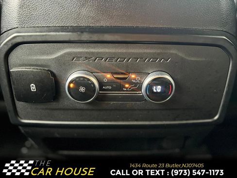 Used 2021 Ford Expedition Max XLT image 30
