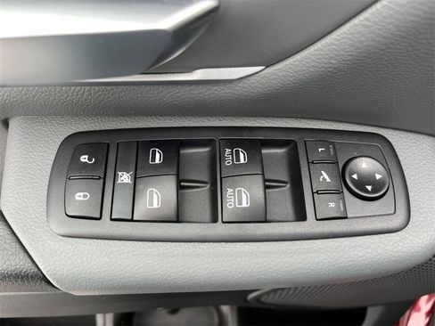 Used 2020 RAM 1500 Big Horn image 18