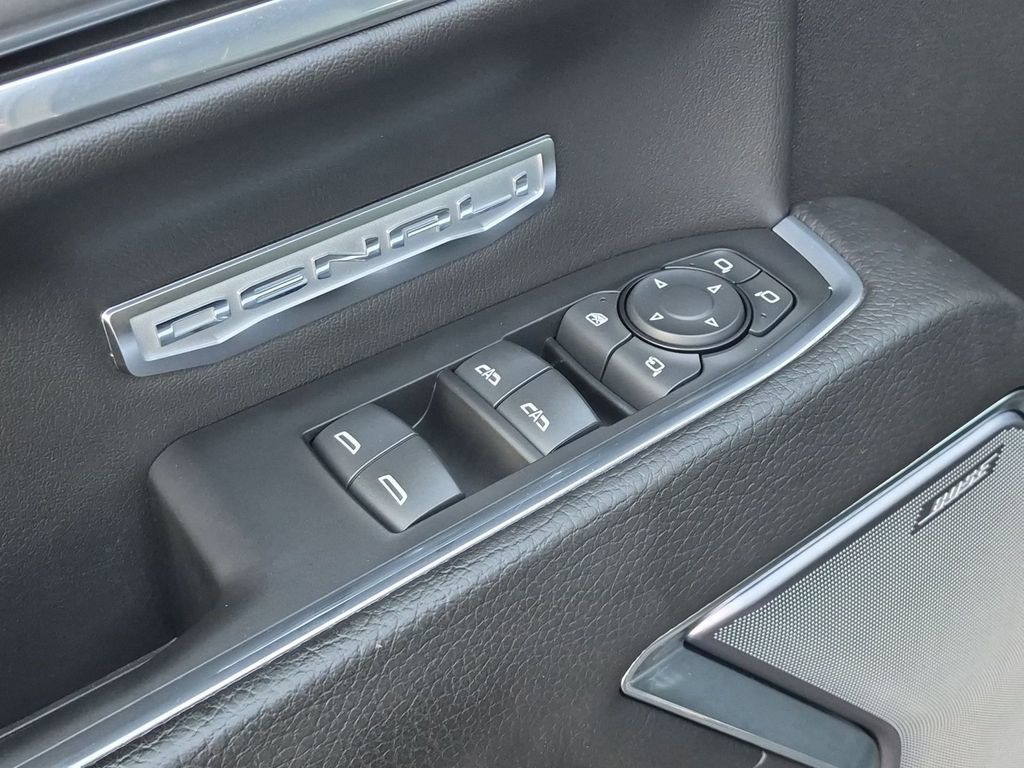 Used 2024 GMC Sierra 1500 Denali AWD/4WD image 13