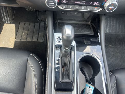 Used 2023 Nissan Altima 2.5 SL FWD image 15