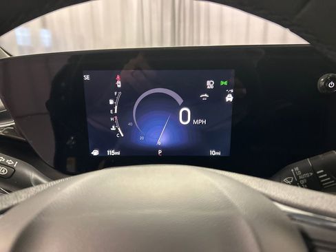 New 2026 Buick Envista Avenir FWD image 14