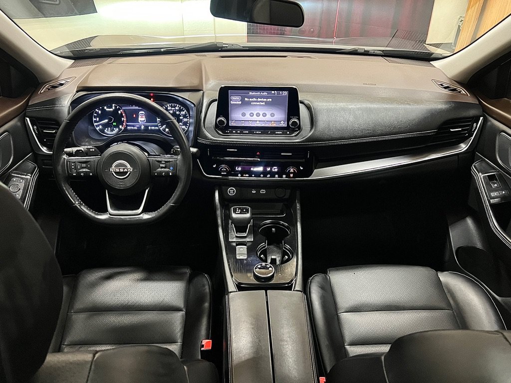 Used 2023 Nissan Rogue SV w/ SV Premium Package AWD/4WD image 21