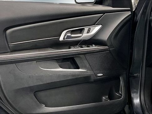 Used 2014 GMC Terrain SLE w/ Convenience Package FWD image 18