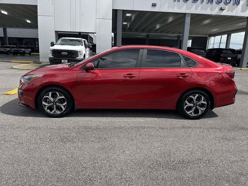 Used 2020 Kia Forte LXS FWD image 8