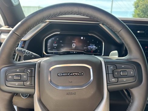 Used 2024 GMC Sierra 1500 Denali w/ Technology Package image 21
