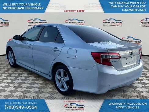 Used 2014 Toyota Camry SE image 7