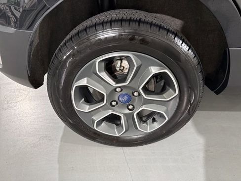 Used 2021 Ford EcoSport S image 14