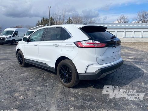 Used 2022 Ford Edge SEL w/ Convenience Package AWD/4WD image 4