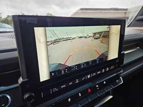 New 2025 GMC Hummer EV 3X AWD/4WD image 21