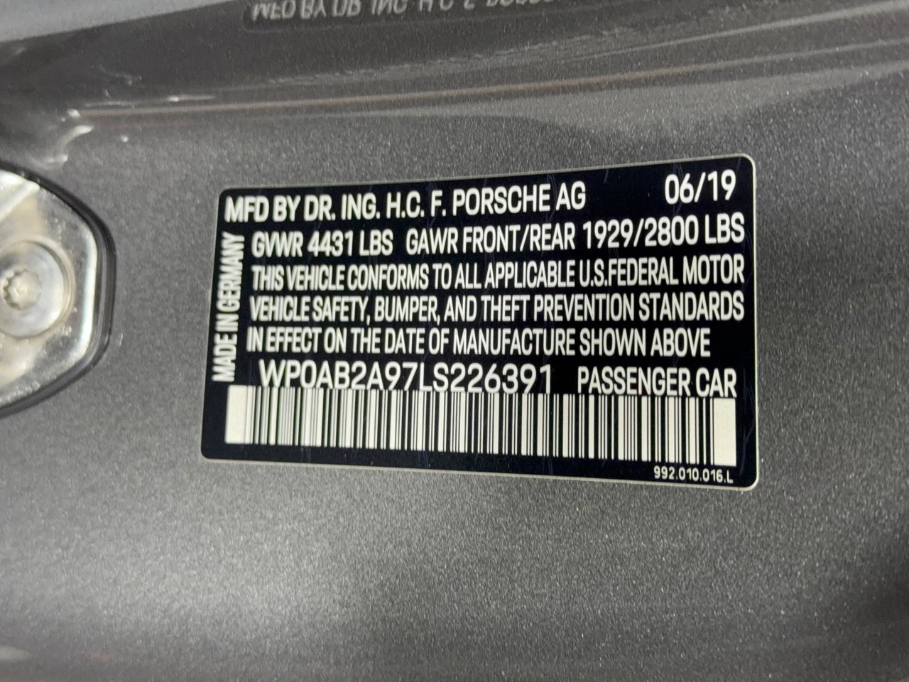 Certified 2020 Porsche 911 Carrera S RWD image 34