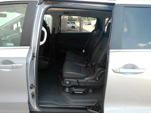 Used 2025 Honda Odyssey EX-L image 19