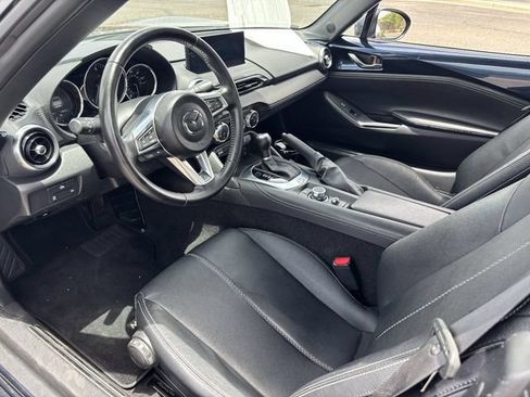 Used 2025 MAZDA MX-5 Miata RF Grand Touring RWD image 15