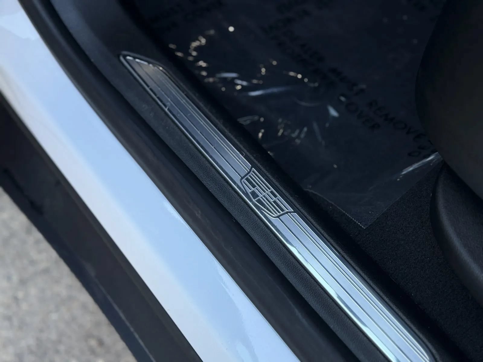 Used 2025 Cadillac XT5 Luxury w/ LPO, Floor Liner Package FWD image 41
