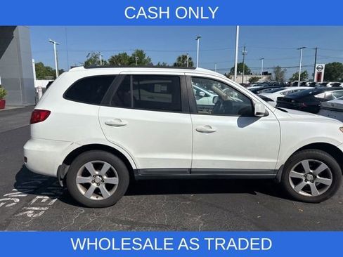 Used 2009 Hyundai Santa Fe SE image 7
