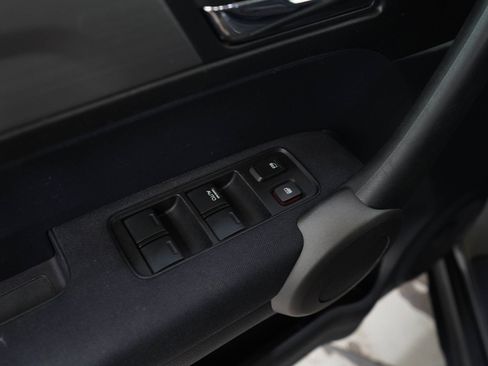 Used 2010 Honda CR-V LX image 21