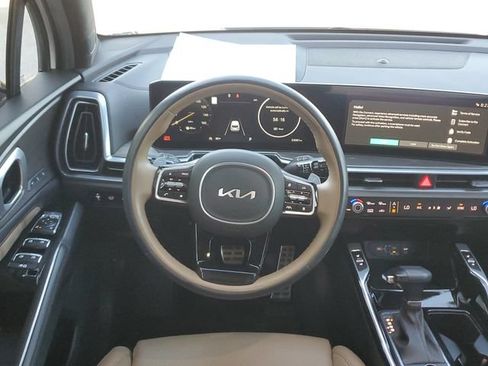 Used 2024 Kia Sorento SX Prestige w/ Olive Brown Leather Package AWD/4WD image 14