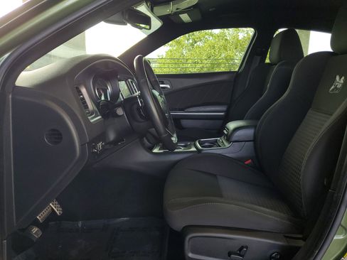 Used 2020 Dodge Charger Scat Pack RWD image 18