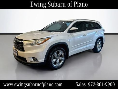 Used 2015 Toyota Highlander Limited Platinum AWD/4WD image 3