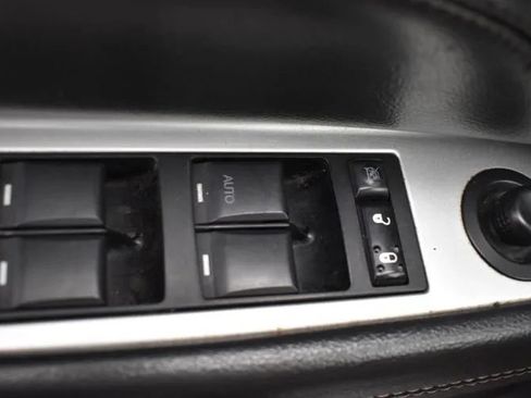 Used 2014 Jeep Compass Latitude w/ Sun/Sound Group AWD/4WD image 22