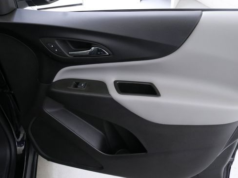 Used 2024 Chevrolet Equinox LS w/ LPO, Floor Liner Package image 30