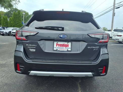 Used 2021 Subaru Outback Limited XT AWD/4WD image 3