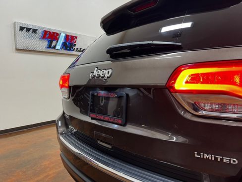 Used 2019 Jeep Grand Cherokee Limited AWD/4WD image 48