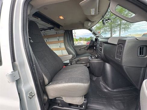 Used 2024 GMC Savana 2500 w/ Driver Convenience Package RWD image 14