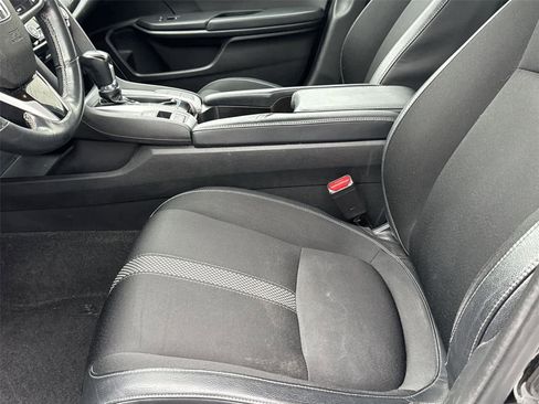 Used 2019 Honda Civic Sport image 16