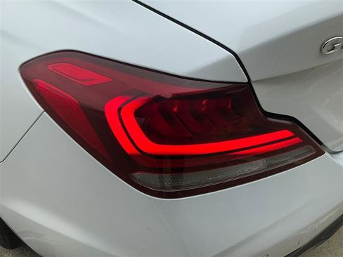 Used 2019 Genesis G70 2.0T Advanced w/ Sport Package image 22